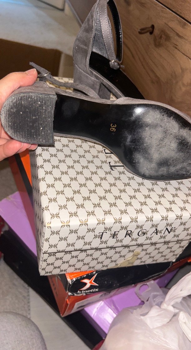 Gri Süet Topuklu Kadın Ayakkabı - Görsel 4