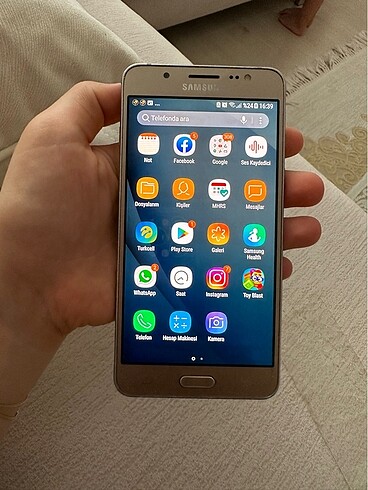 Akıllı telefon Samsung j5 2016