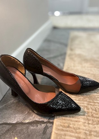 Siyah Deri Yılan Desenli Stiletto - Görsel 2