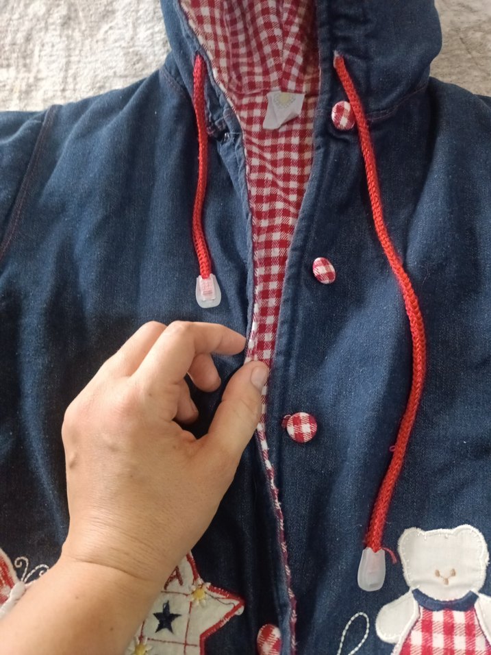 Kız Çocuk Lacivert Nakışlı Düğmeli Ceket - Görsel 2