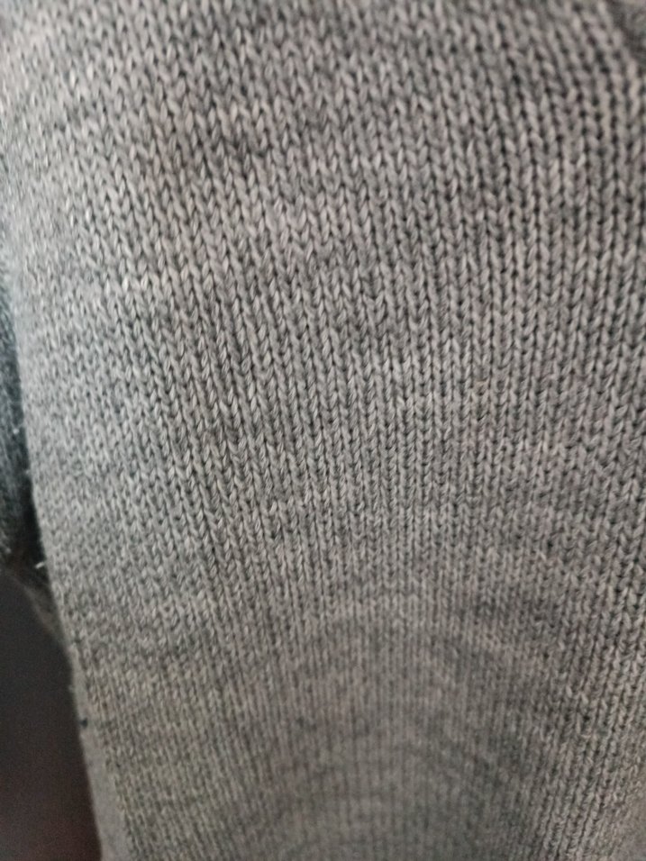 Gri V Yaka  Yün Kazak - Görsel 3