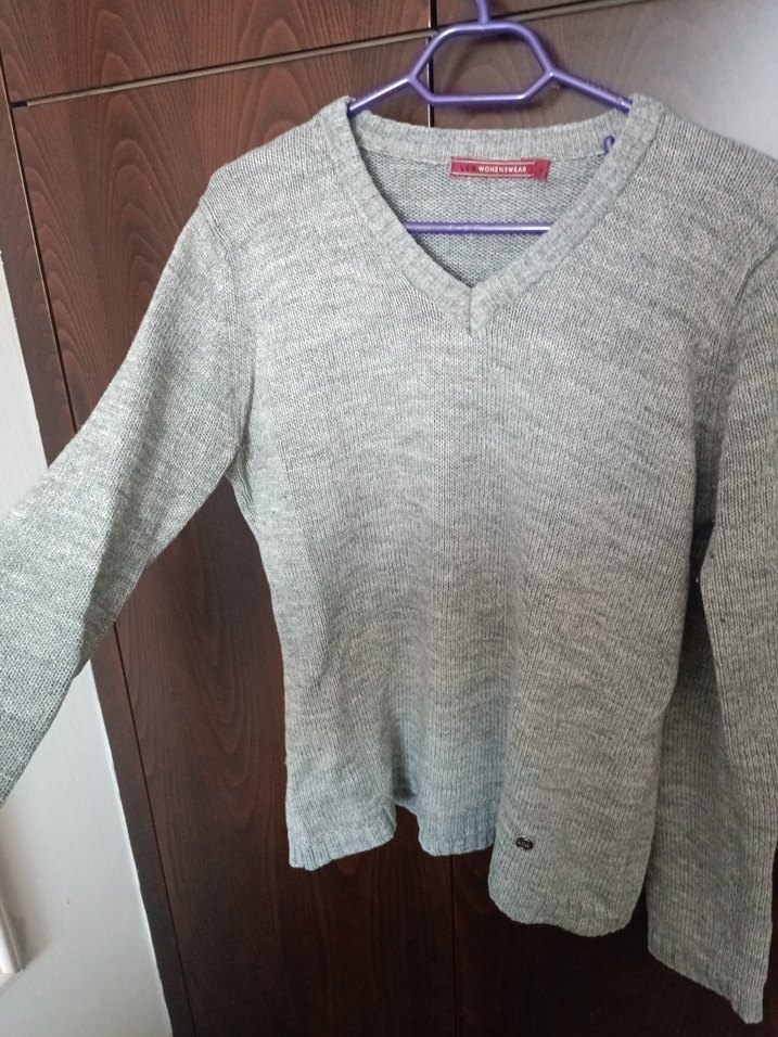 Gri V Yaka  Yün Kazak - Görsel 2