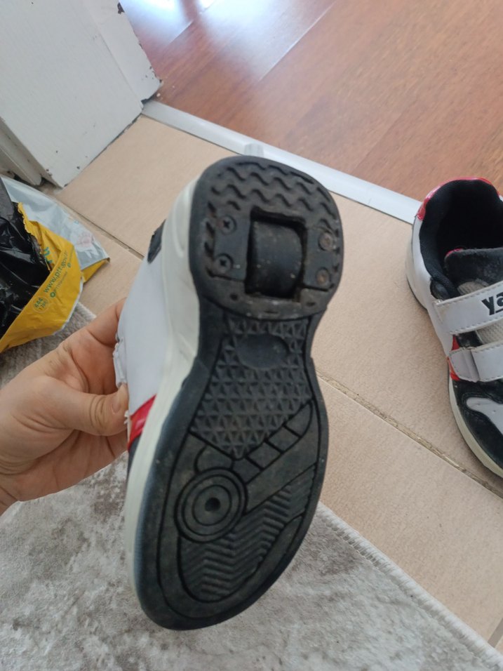 tekerlekli paten ayakkabi - Görsel 4