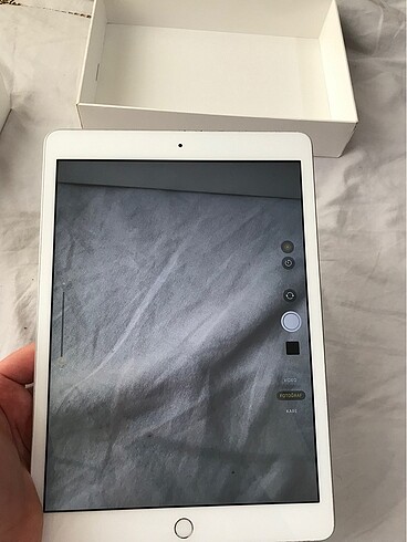  Beden İPAD 8 NESİL 128 GB Wİ-Fi SİLVER TABLET