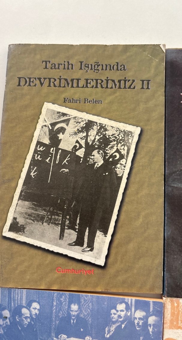 Tarih Işığında Devrimler Kitap Seti - Görsel 5