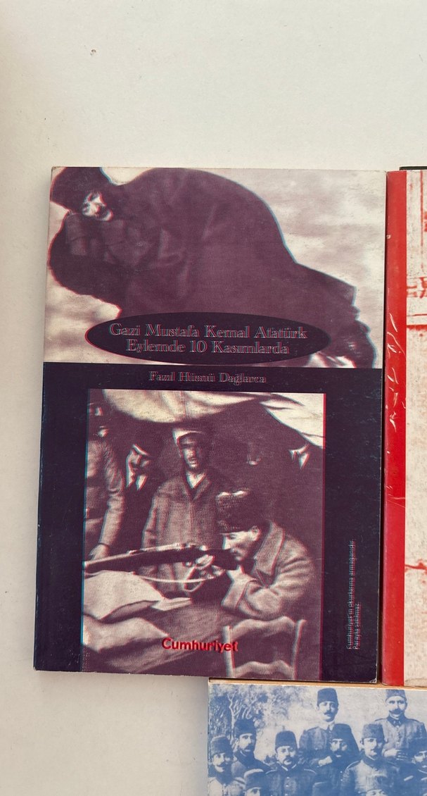 Cumhuriyet Dönemi Tarih Kitapları Seti - Görsel 4