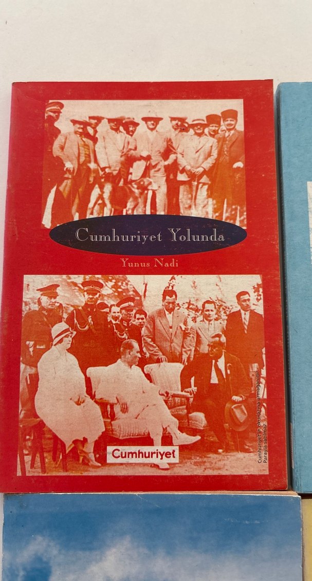 Cumhuriyet Yayınları Kitap Seti - Görsel 2