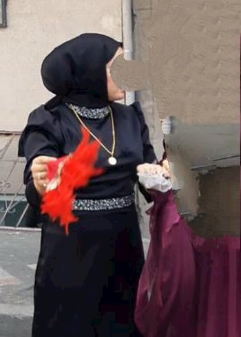 Siyah Uzun Kollu Gotik Midi Elbise - Görsel 2