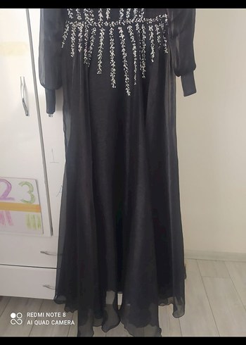 Uzun Kollu Siyah Nakışlı Gotik Abiye Elbise - Görsel 3