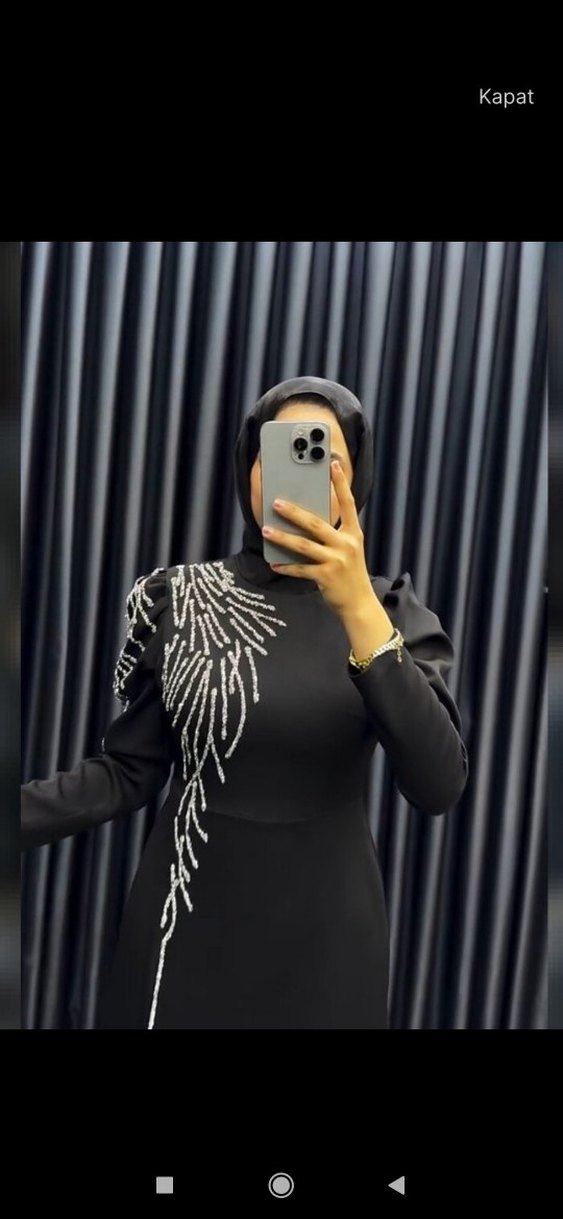 Drapeli Nakışlı Siyah Uzun Elbise - Görsel 2