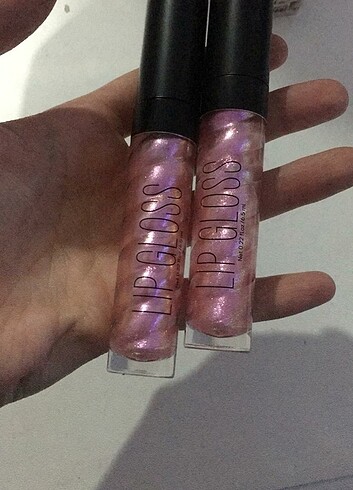  Beden çeşitli Renk Lipgloss 2 adet fiyatı 