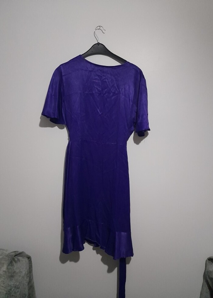 Saten elbise  - Görsel 2