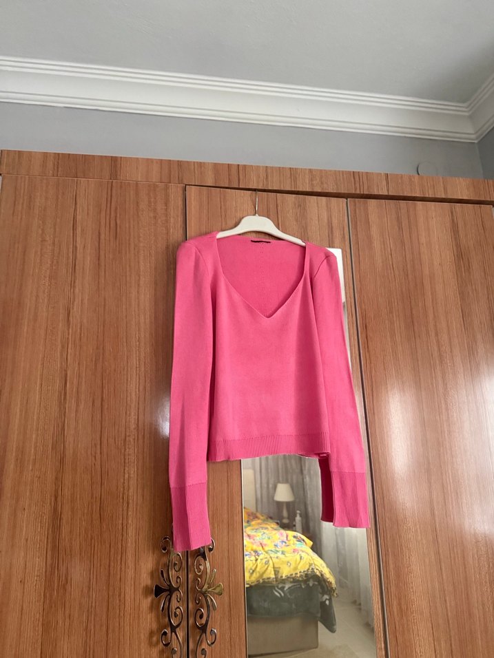 Pembe V Yaka Kadın Triko Kazak - Görsel 2