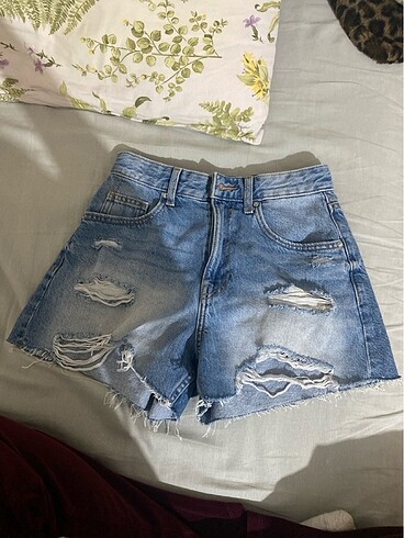 bershka şort