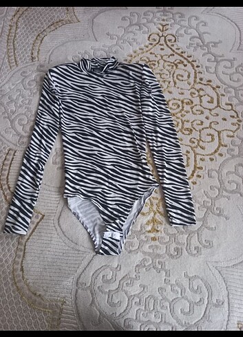 s Beden siyah Renk Çıtçıtlı body