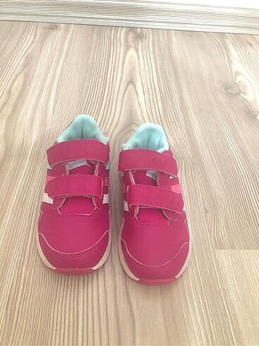 25 Beden pembe Renk Adidas Çocuk Spor Ayakkabı