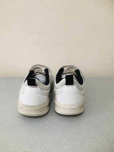 31 Beden Adidas spor ayakkabı
