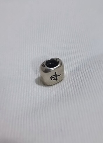 Pandora charm 