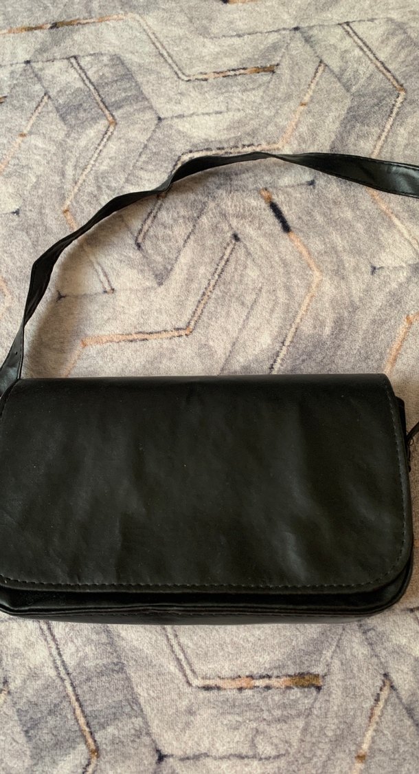 Siyah Deri Kadın Omuz Çantası - Görsel 2