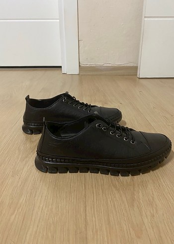 Siyah Minimalist Günlük Ayakkabı - Görsel 4