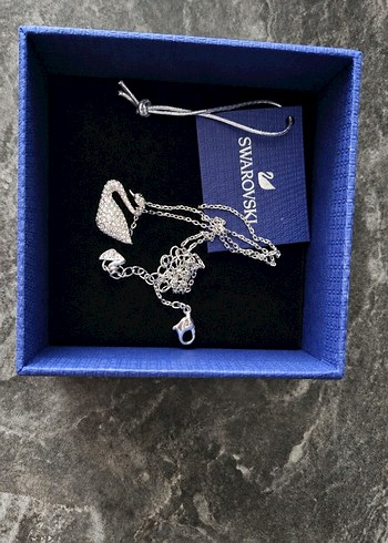 swarovski Kugu Kolye
