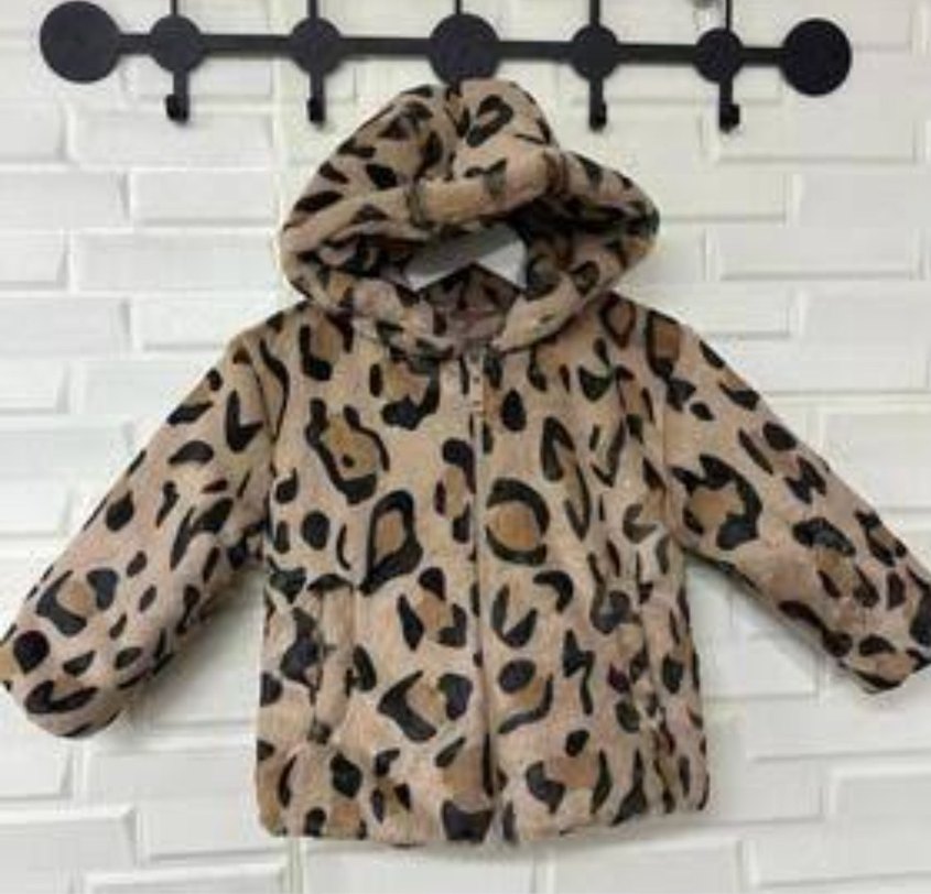 Kız Çocuk Leopar Desenli Kapüşonlu Peluş Mont - Görsel 2