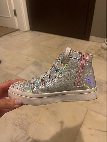 30 Beden Skechers kız ayakkabı
