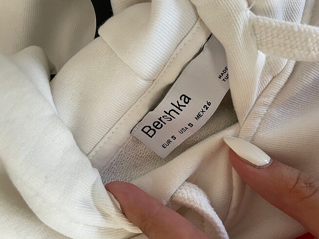 s Beden Bershka sweatshirt