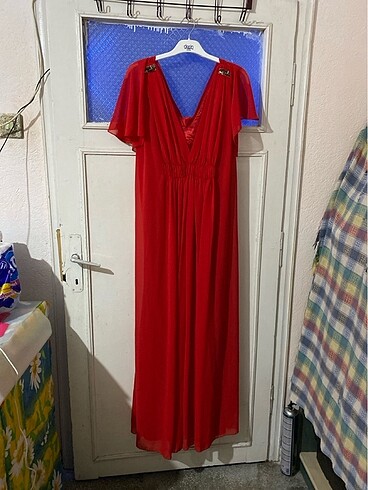 Kırmızı abiye - Görsel 2