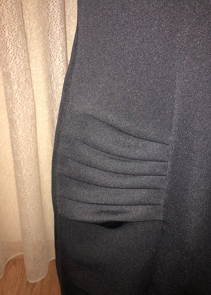 Siyah Elbise - Görsel 2