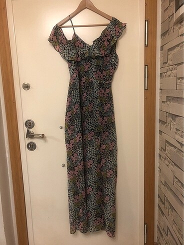 Çiçekli Şifon ve astarlı elbise