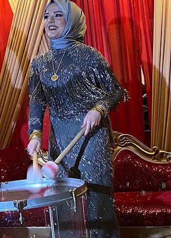 Zara Kenzel marka gümüş püsküllü abiye #kiralık abiye