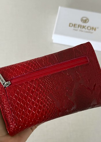 Kırmızı Parlak Yılan Desenli Deri Kadın Cüzdan - Görsel 5