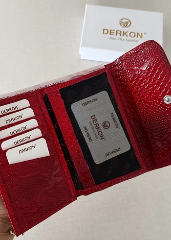 Kırmızı Parlak Yılan Desenli Deri Kadın Cüzdan - Görsel 3