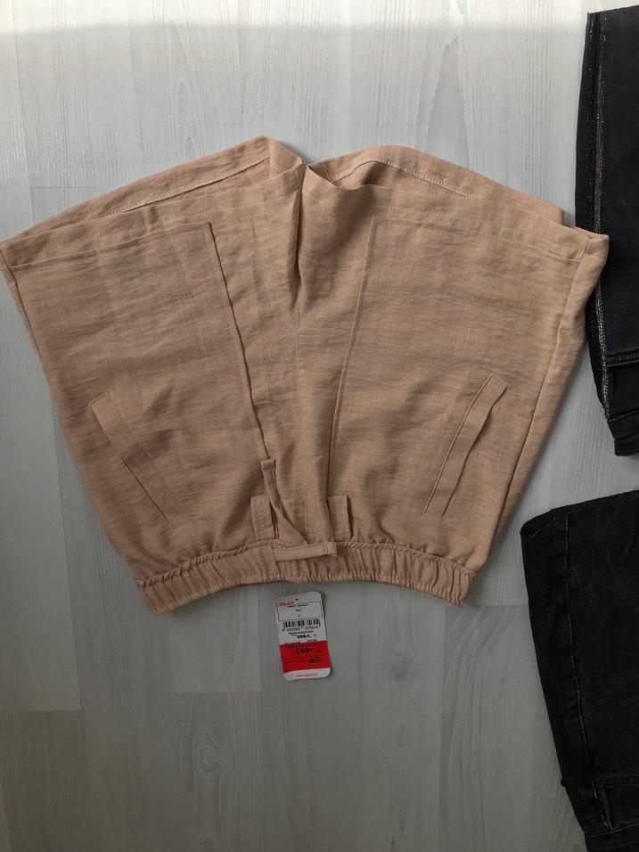 Kadın Bej Mini Kumaş Pantolon - Görsel 2