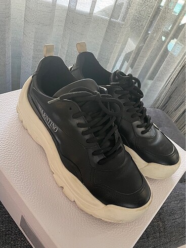 Valentino sneaker
