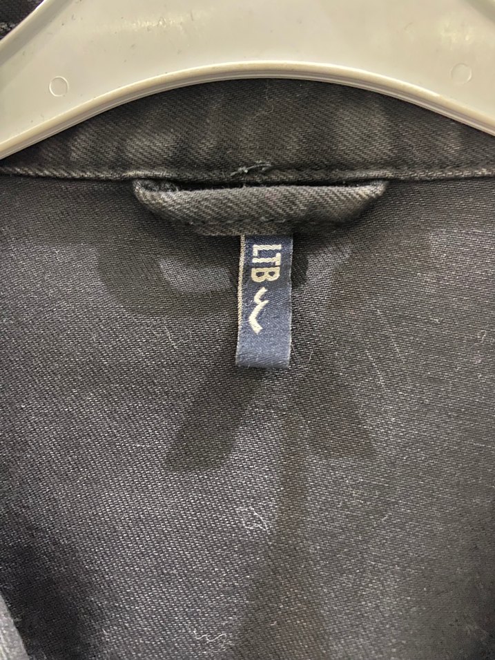 Düğmeli Siyah Kadın Denim Ceket - Görsel 3