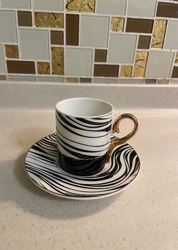 Siyah Beyaz Dalgalı Desenli 6'lı Kahve Fincanı Seti - Görsel 3