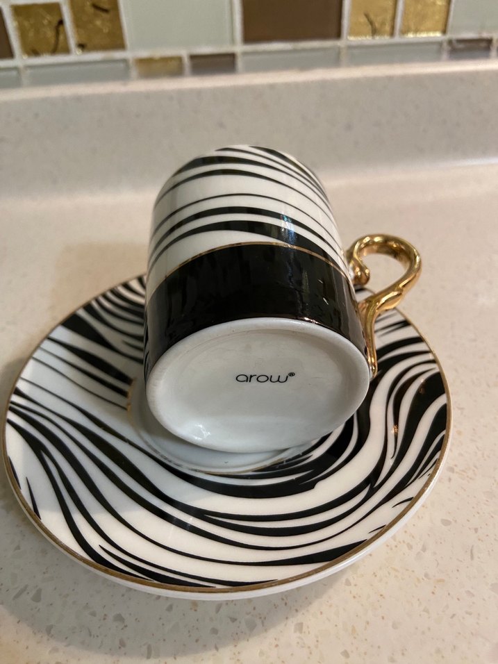 Siyah Beyaz Dalgalı Desenli 6'lı Kahve Fincanı Seti - Görsel 4