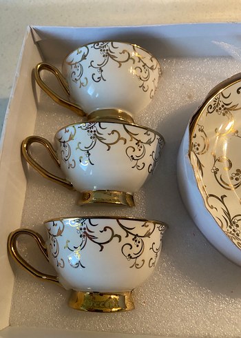 Altın renkli desenli fincan takımı - Görsel 4