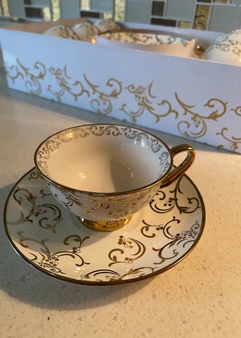 Altın renkli desenli fincan takımı - Görsel 2