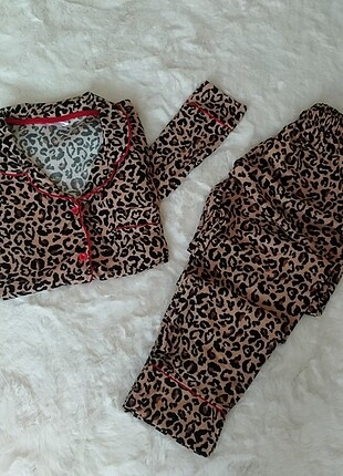 Bayan pijama takımı