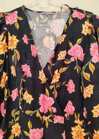 Çiçek Desenli Uzun Bohem Kimono MARKA ( Oliver Bonas) - Görsel 3