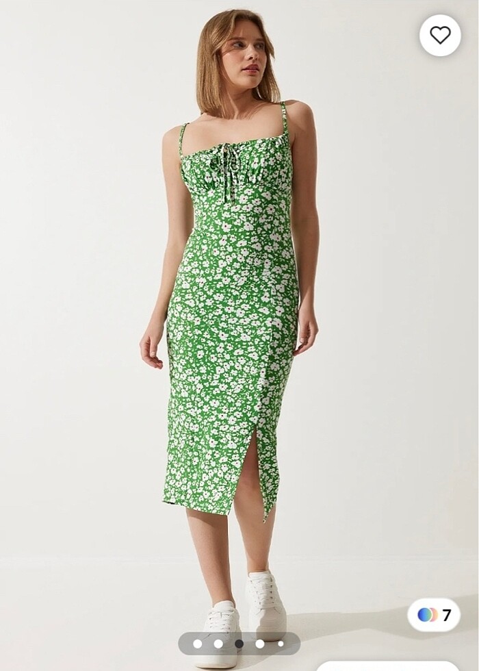 Çiçekli elbise - Görsel 2