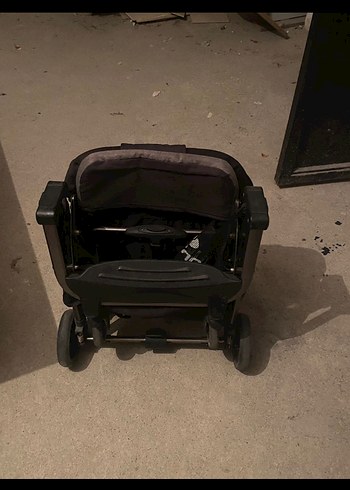 Gri Bebek Arabası Katlanabilir Model - Görsel 3