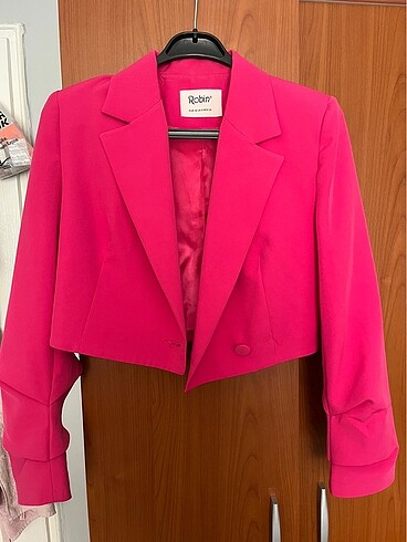 Robin blazer crop ceket