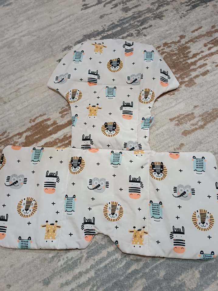 Pastel Renkli Desenli Bebek Önlüğü - Görsel 4