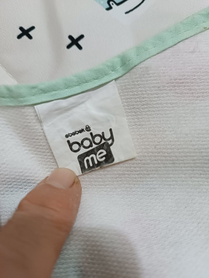 Pastel Renkli Desenli Bebek Önlüğü - Görsel 2