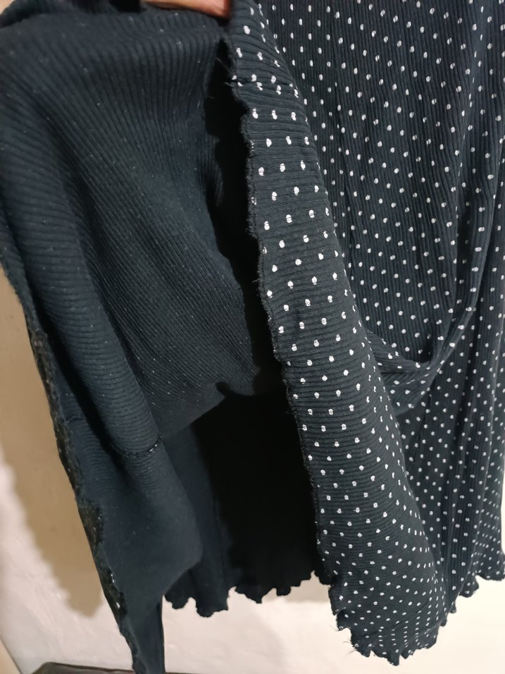 Siyah Yüksek Yakalı Uzun Kollu Triko Elbise - Görsel 2