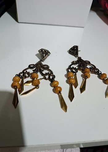 Altın Renkli Etnik Boncuklu Mini Küpe - Görsel 6